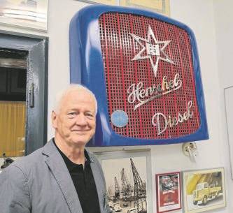 Blick in die Ausstellung: Helmut Weich ist der ehrenamtlicher Museumsleiter.